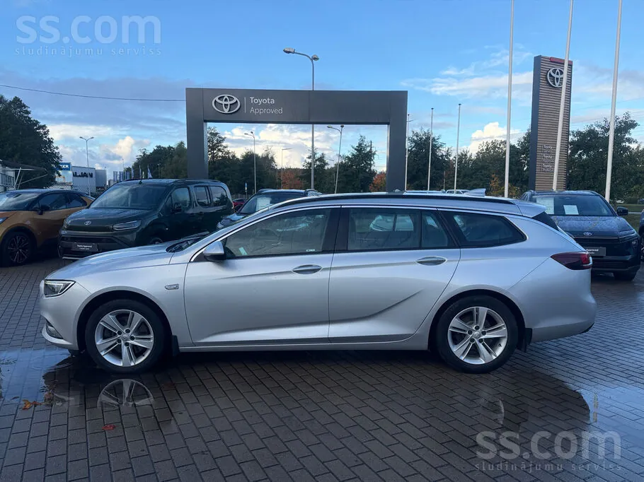 Opel Insignia 2018 photo 2