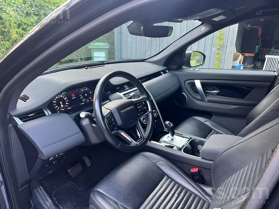 Land Rover Discovery Sport 2022 photo 2