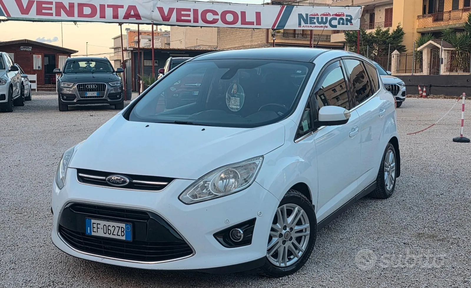 Ford C-Max 2011 photo 4