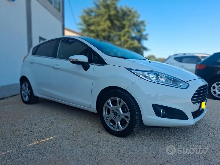 Ford Fiesta 2016 photo 3