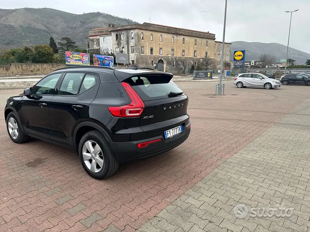 Volvo Xc40 2019 photo 3
