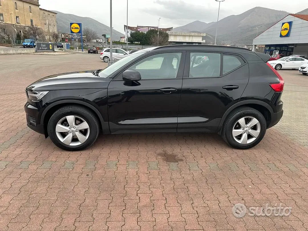 Volvo Xc40 2019 photo 2