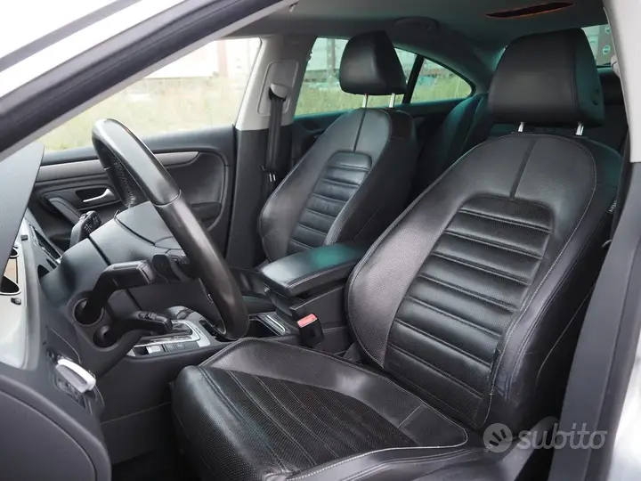 Volkswagen Passat 2011 photo 5
