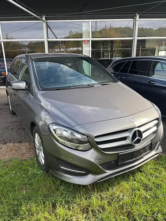 Mercedes-Benz B-Class 2015 photo 3