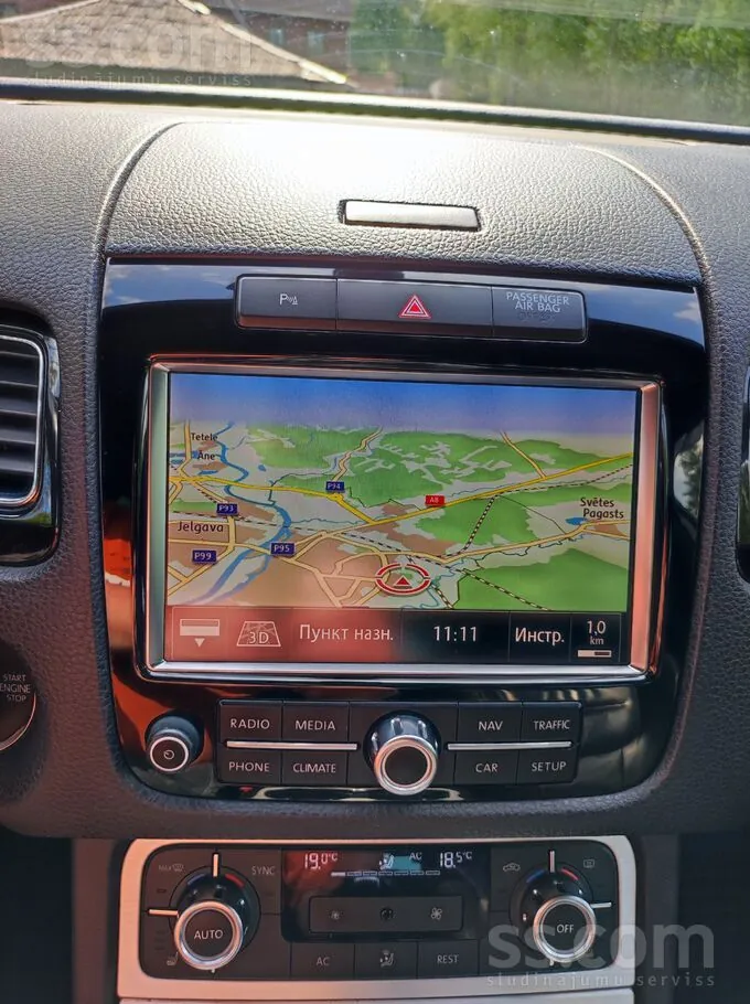 Volkswagen Touareg 2011 photo 5