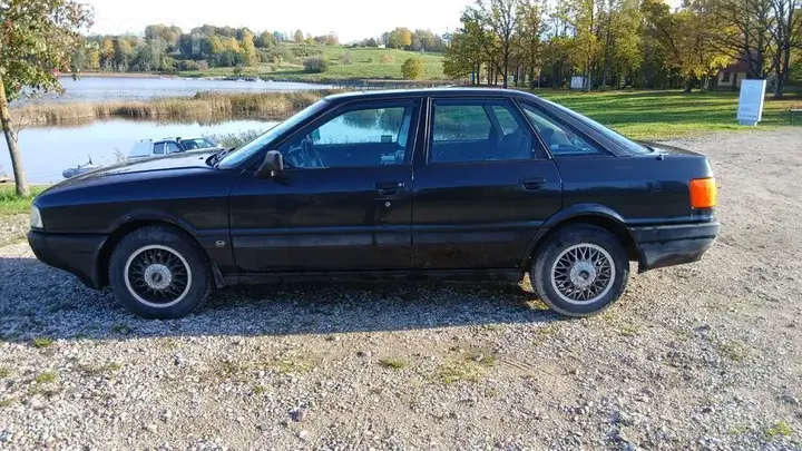 Audi 80 1991 photo 2