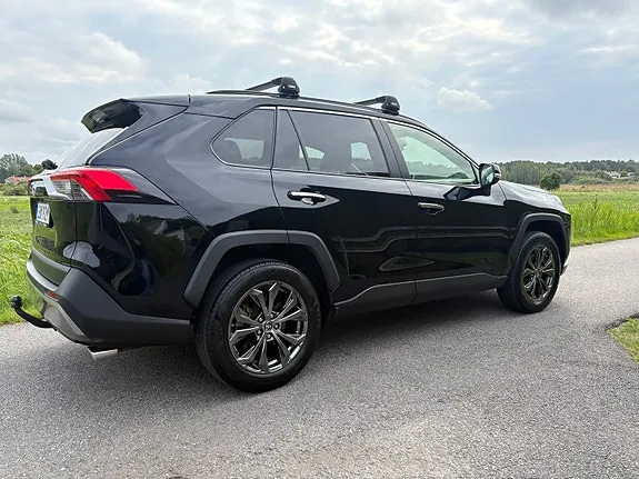 Toyota Rav4 2022 photo 2