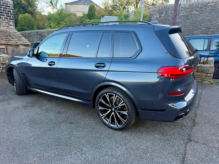 BMW X7 2020 photo 3