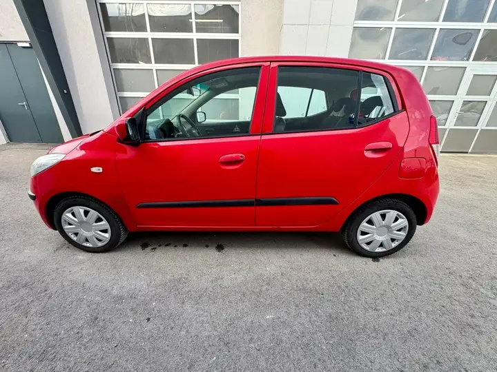 Hyundai I10 2008 photo 2