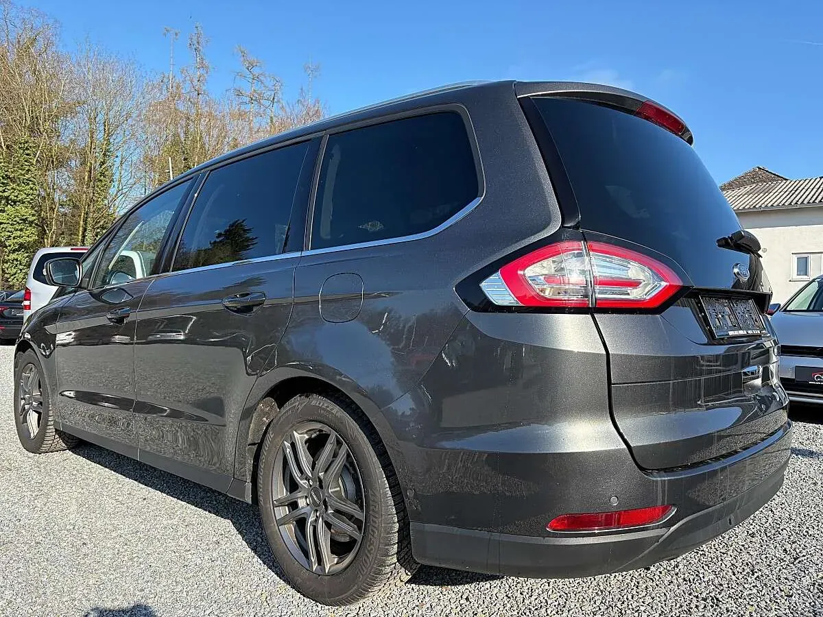 Ford Galaxy 2017 photo 3
