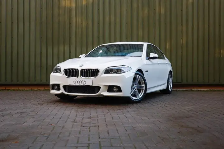 BMW 5 Series 2016 photo 3