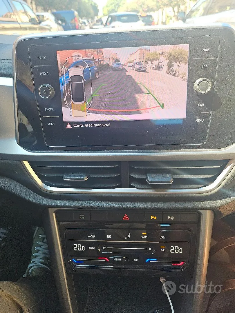 Volkswagen T-Roc 2022 photo 4