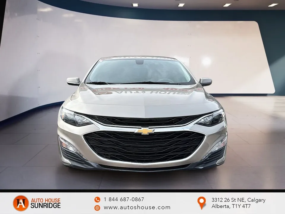Chevrolet Malibu 2022 photo 2