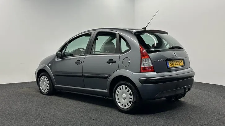 Citroen C3 2010 photo 3