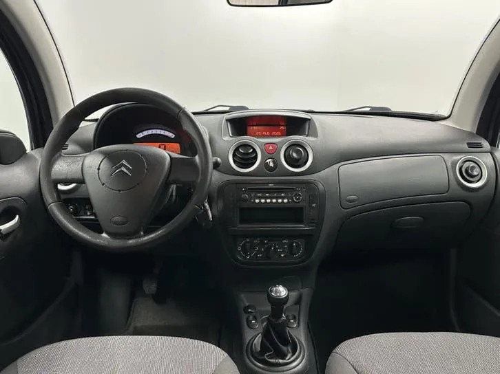 Citroen C3 2010 photo 2
