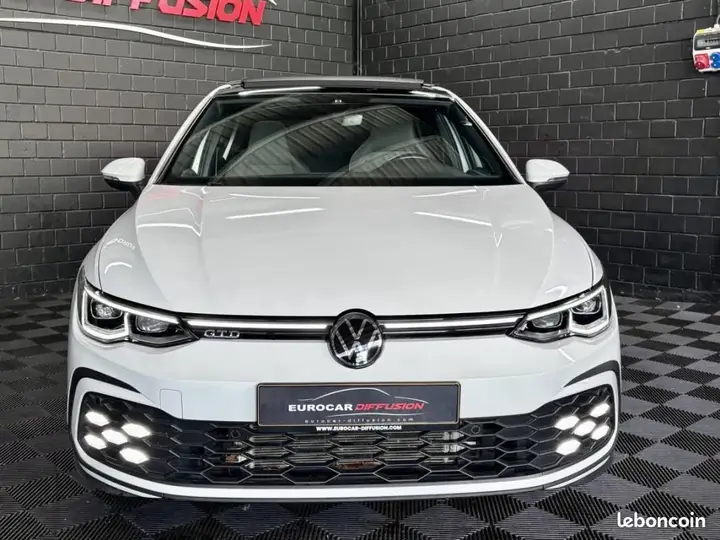 Volkswagen Golf 2023 photo 3