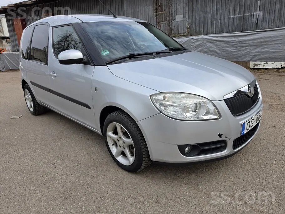 Skoda Roomster 2007 photo 2