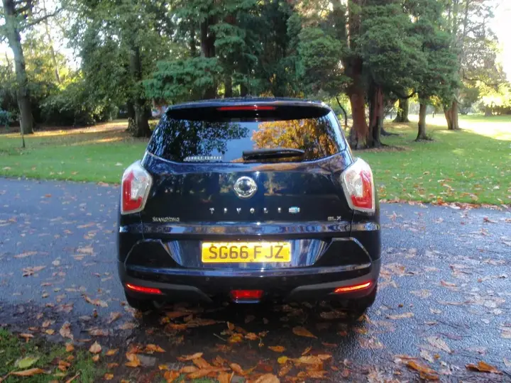 KG Mobility Tivoli 2016 photo 4