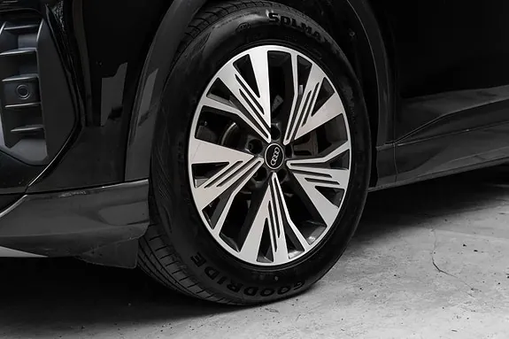 Audi Q4 E-Tron 2022 photo 3