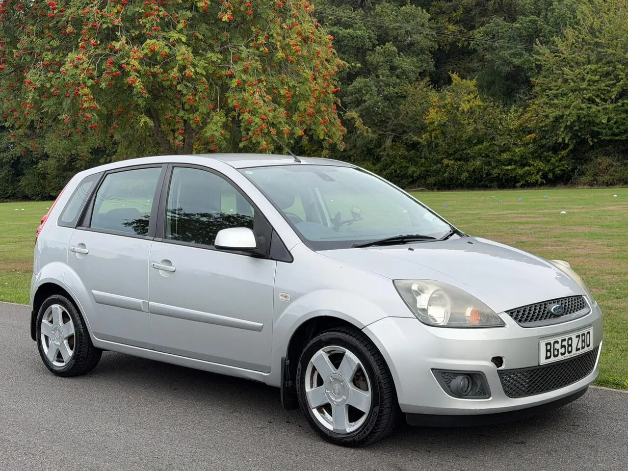 Ford Fiesta 2008 photo 2