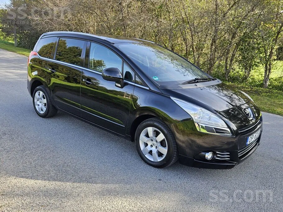 Peugeot 5008 2012 photo 4