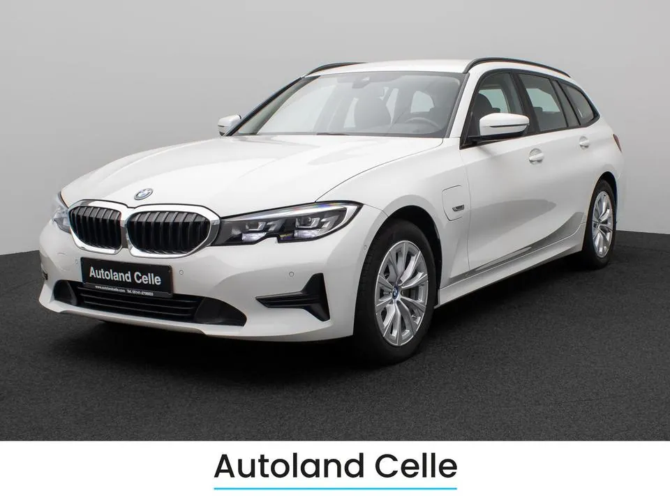 BMW 320E