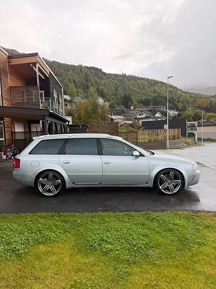 Audi S6 2001 photo 3