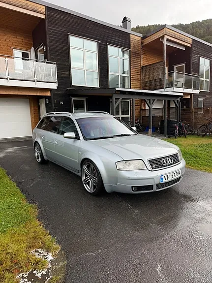 Audi S6 2001 photo 2