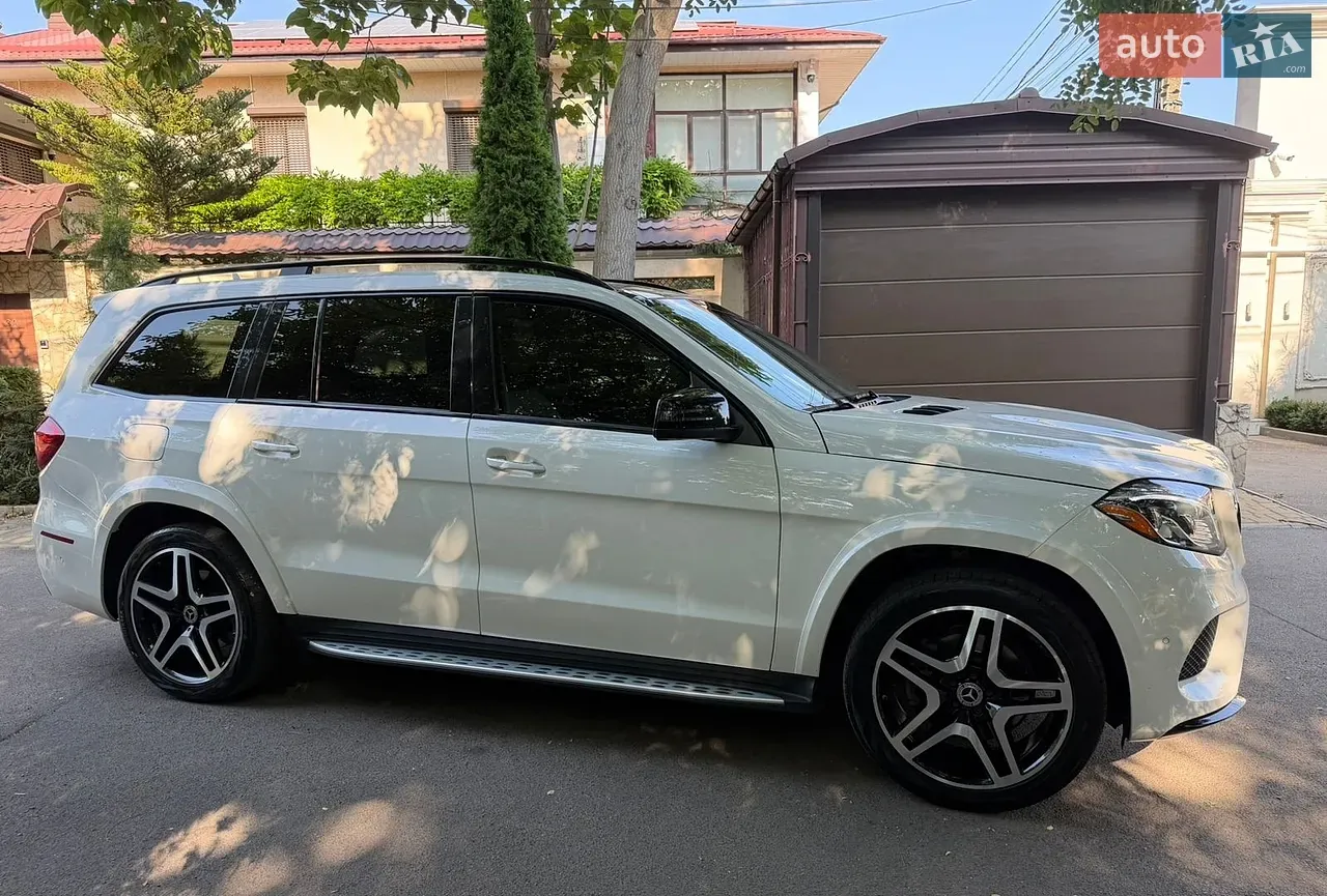 Mercedes-Benz Gls-Class 2016 photo 5