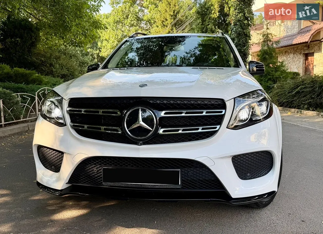 Mercedes-Benz Gls-Class 2016 photo 2