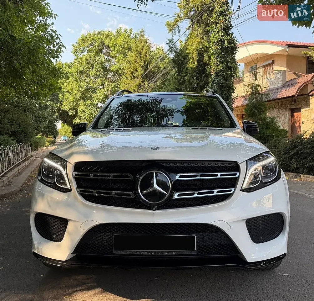 Mercedes-Benz Gls-Class 2016 photo 3