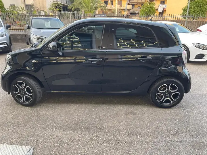 Smart Forfour 2019 photo 4