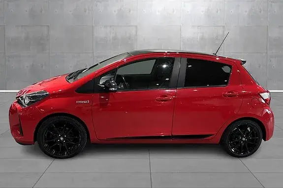 Toyota Yaris 2019 photo 2