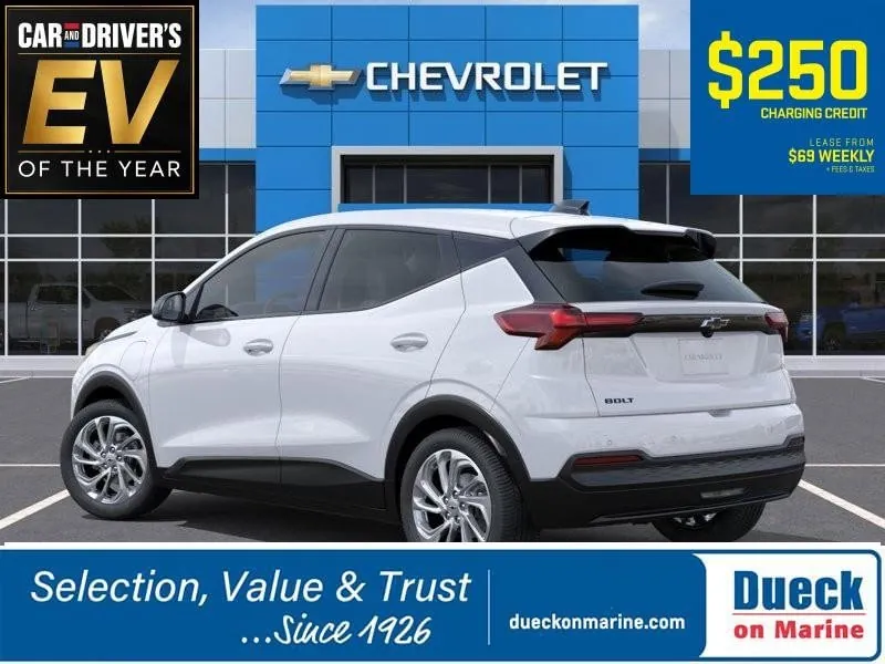Chevrolet Bolt 2027 photo 3
