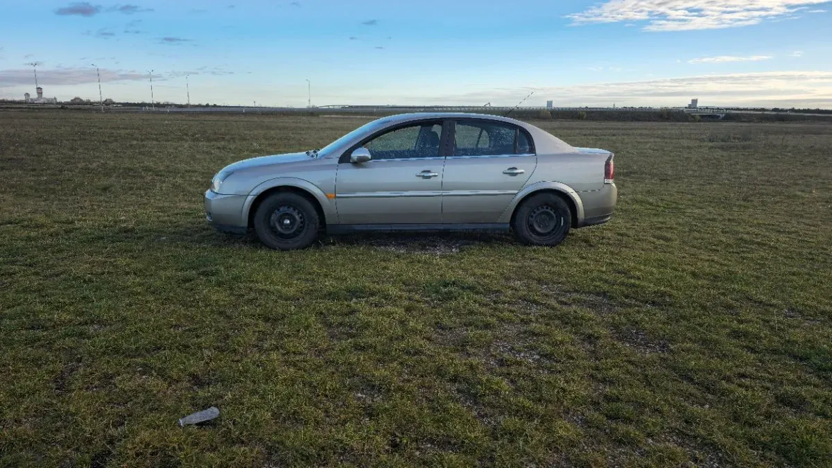 Opel Vectra 2002 photo 2
