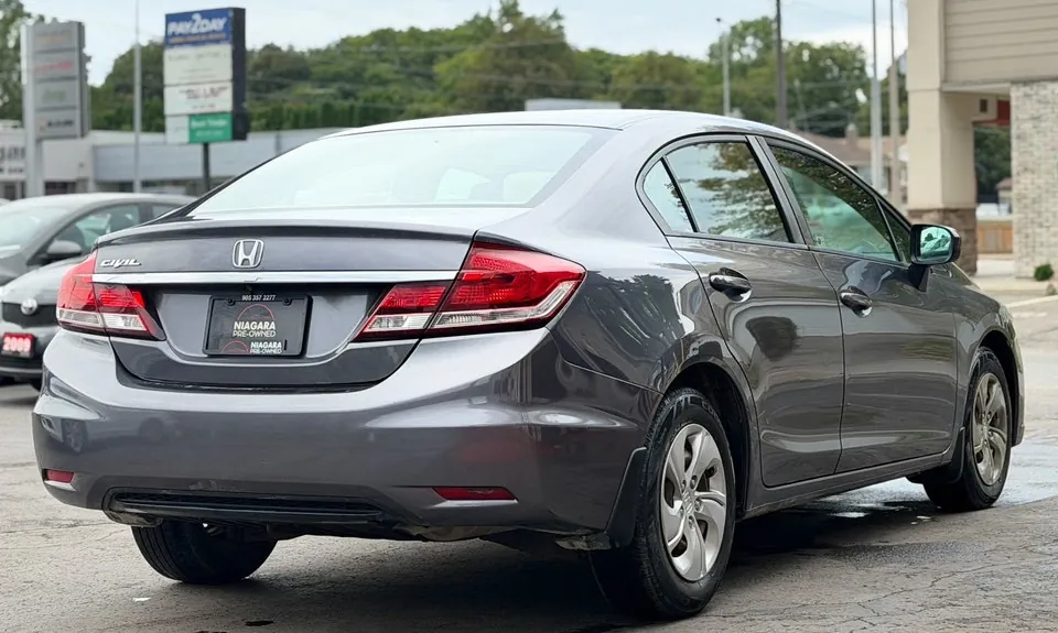 Honda Civic 2015 photo 5