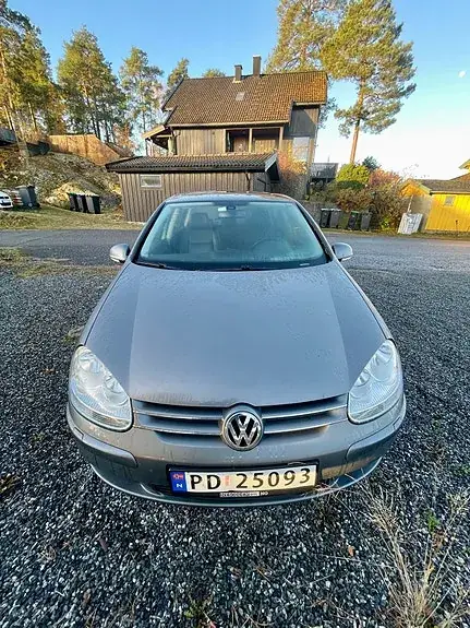 Volkswagen Golf 5 2008 photo 3