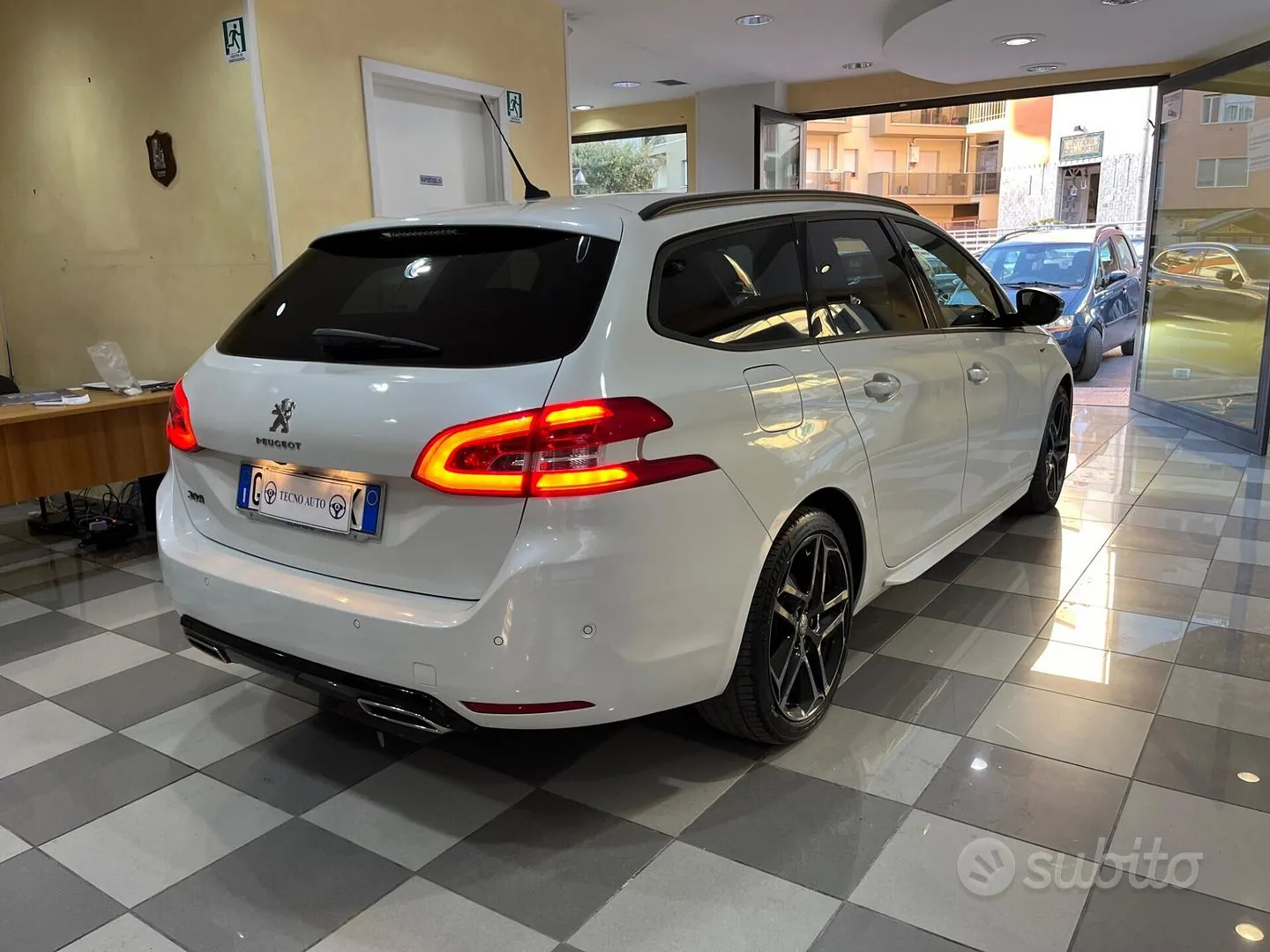 Peugeot 308 2021 photo 4