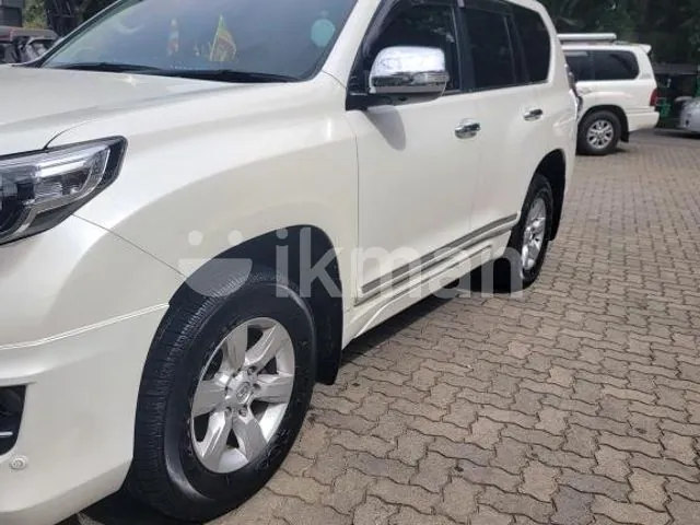 Toyota Land Cruiser Prado 2015 photo 3