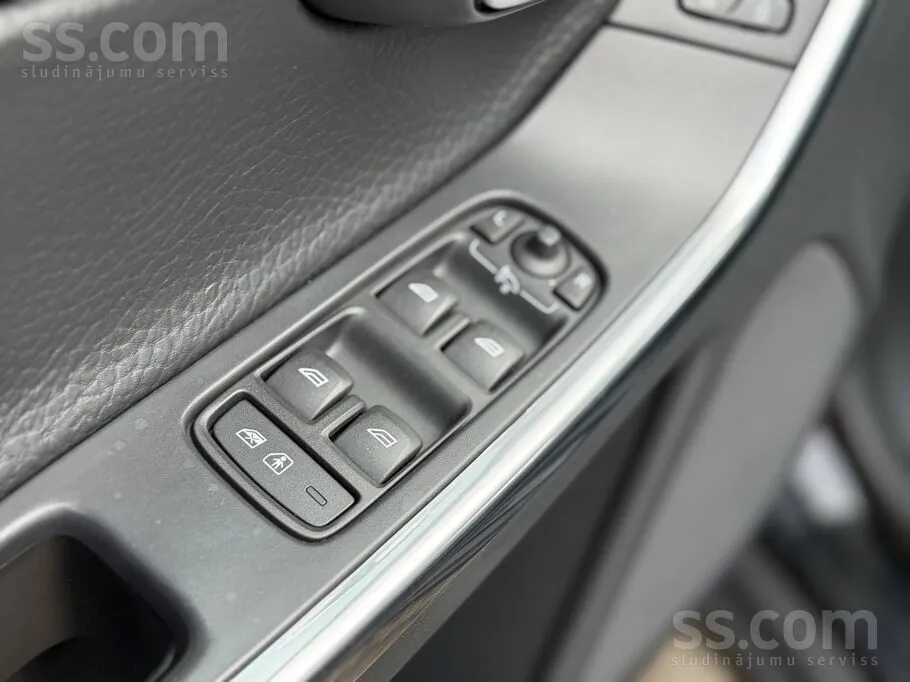 Volvo Xc60 2013 photo 2