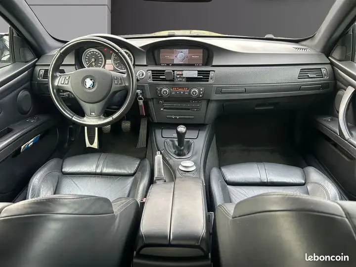 BMW M3 2008 photo 2
