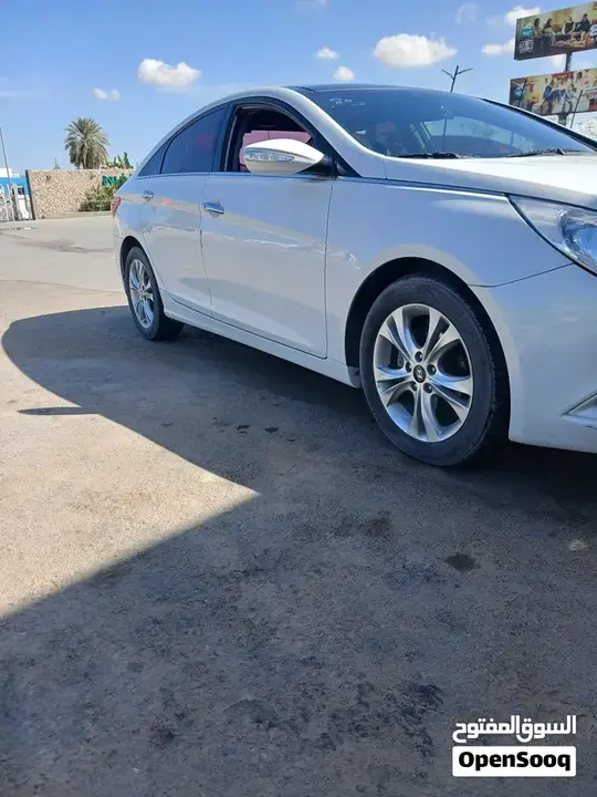 Hyundai Sonata 2012 photo 3