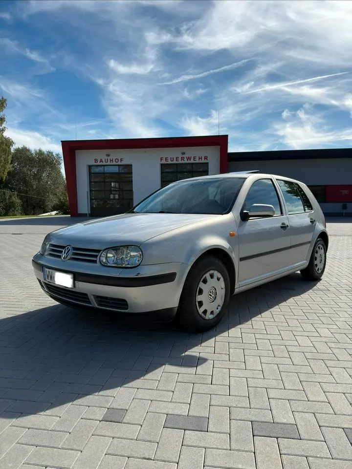 Volkswagen Golf 4