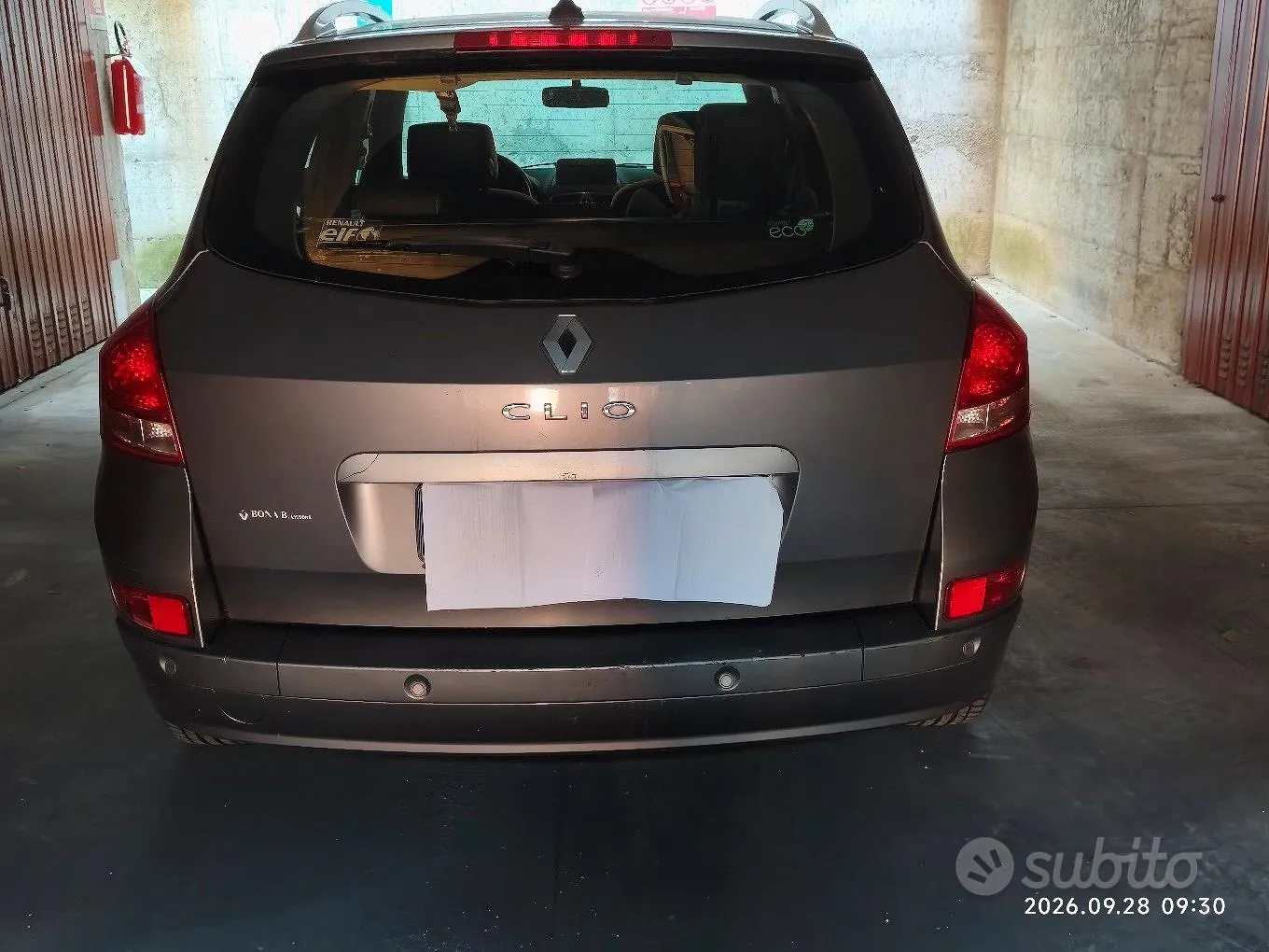 Renault Clio 2010 photo 4