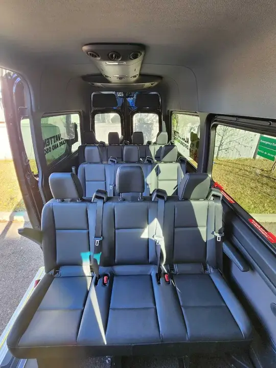 Mercedes-Benz Sprinter 2024 photo 5