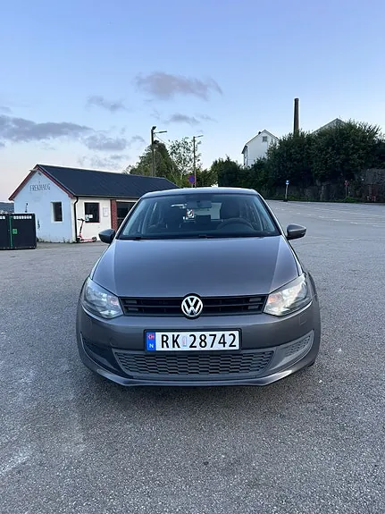 Volkswagen Polo 2011 photo 4