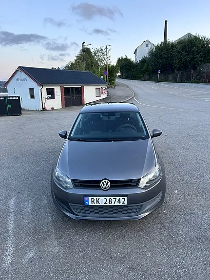 Volkswagen Polo 2011 photo 3