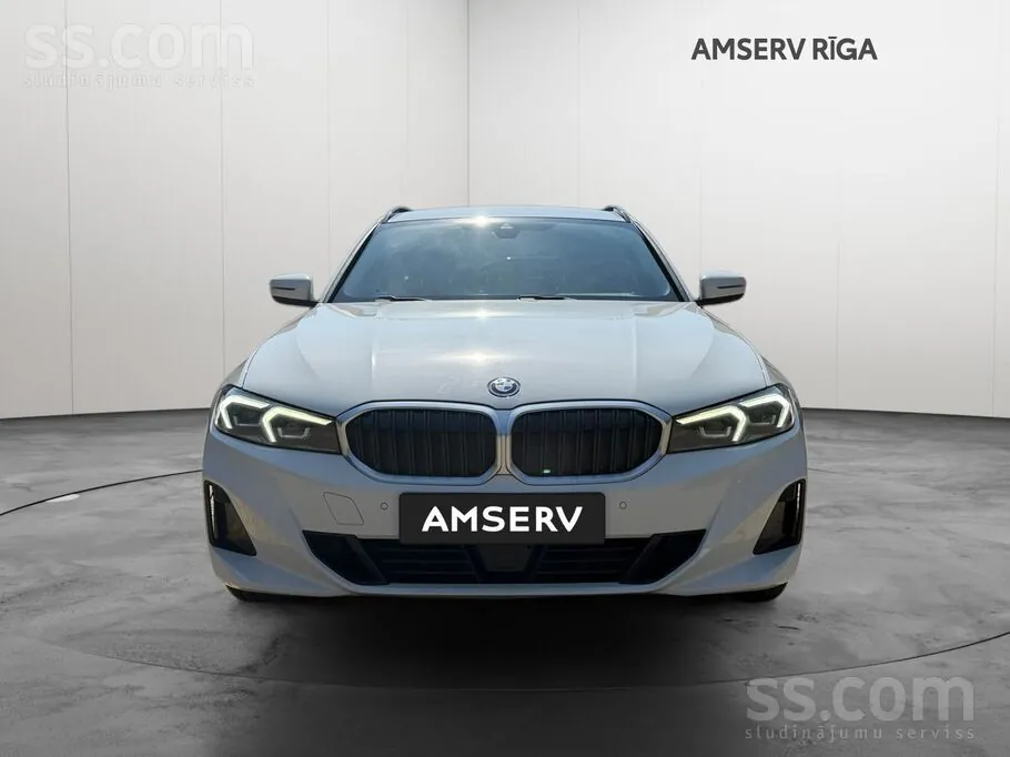 BMW 330E Touring X-Drive 2023 photo 5