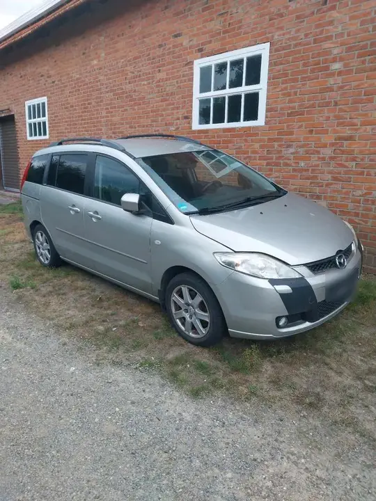 Mazda 5