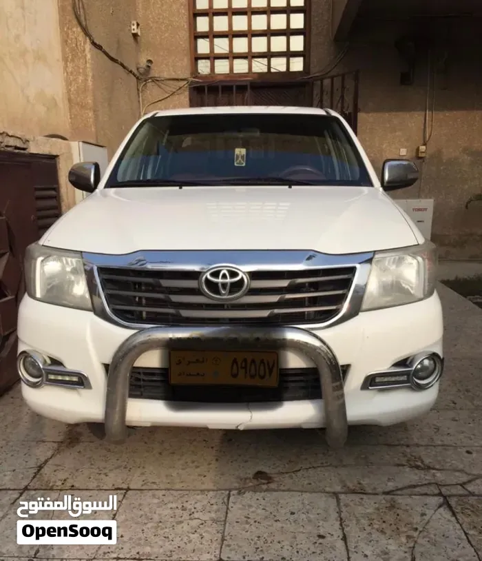 Toyota Hilux 2014 photo 4